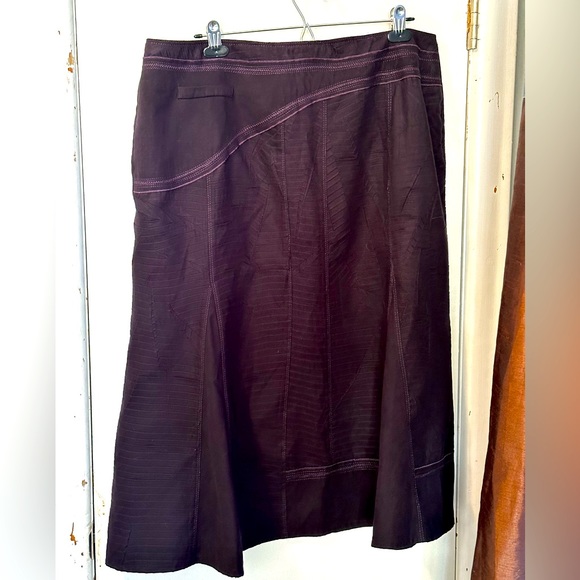 Vex- Dark purple midi Aline skirt, micro suede feel, textured material, EUC - Picture 1 of 8